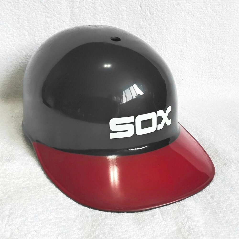 Full-Size 1969 MLB Chicago White Sox Collector's Batter's Helmet Never Adjusted!